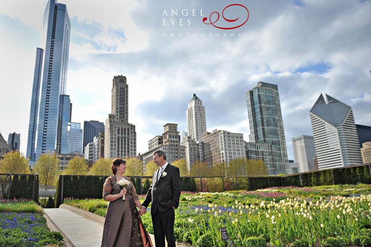 Chicago Elopement Photography Fine Arts Building Michigan Avenue Weekday Small Wedding Wedding Officiants Marriage Ceremony Illinois 7