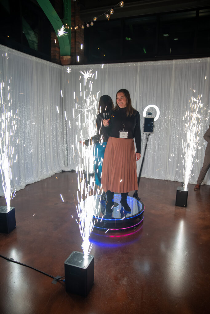 360 Photo Booth With Cold Sparklers