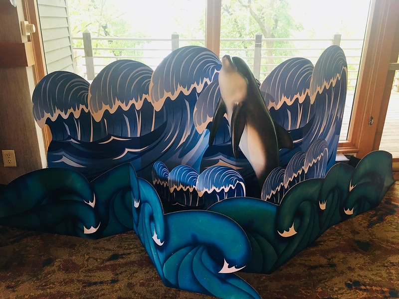 Chicago Luau Prop Rentals Dolphin