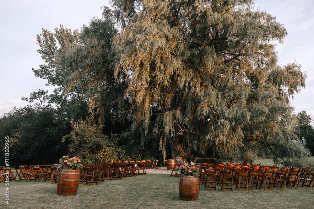 Whiskey Barrel For Wedding Structures