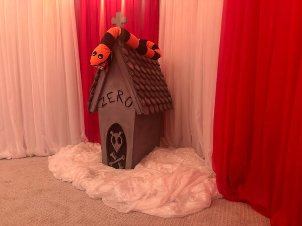 Zero'S Doghouse - Nightmare Before Christmas