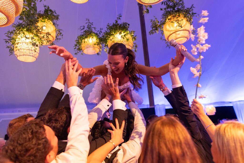 Romantic Tent Wedding Decor
