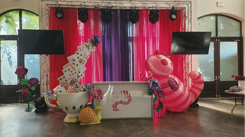 Alice In Wonderland Theme