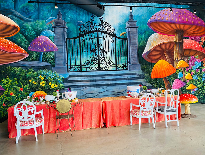 Alice In Wonderland Theme Party
